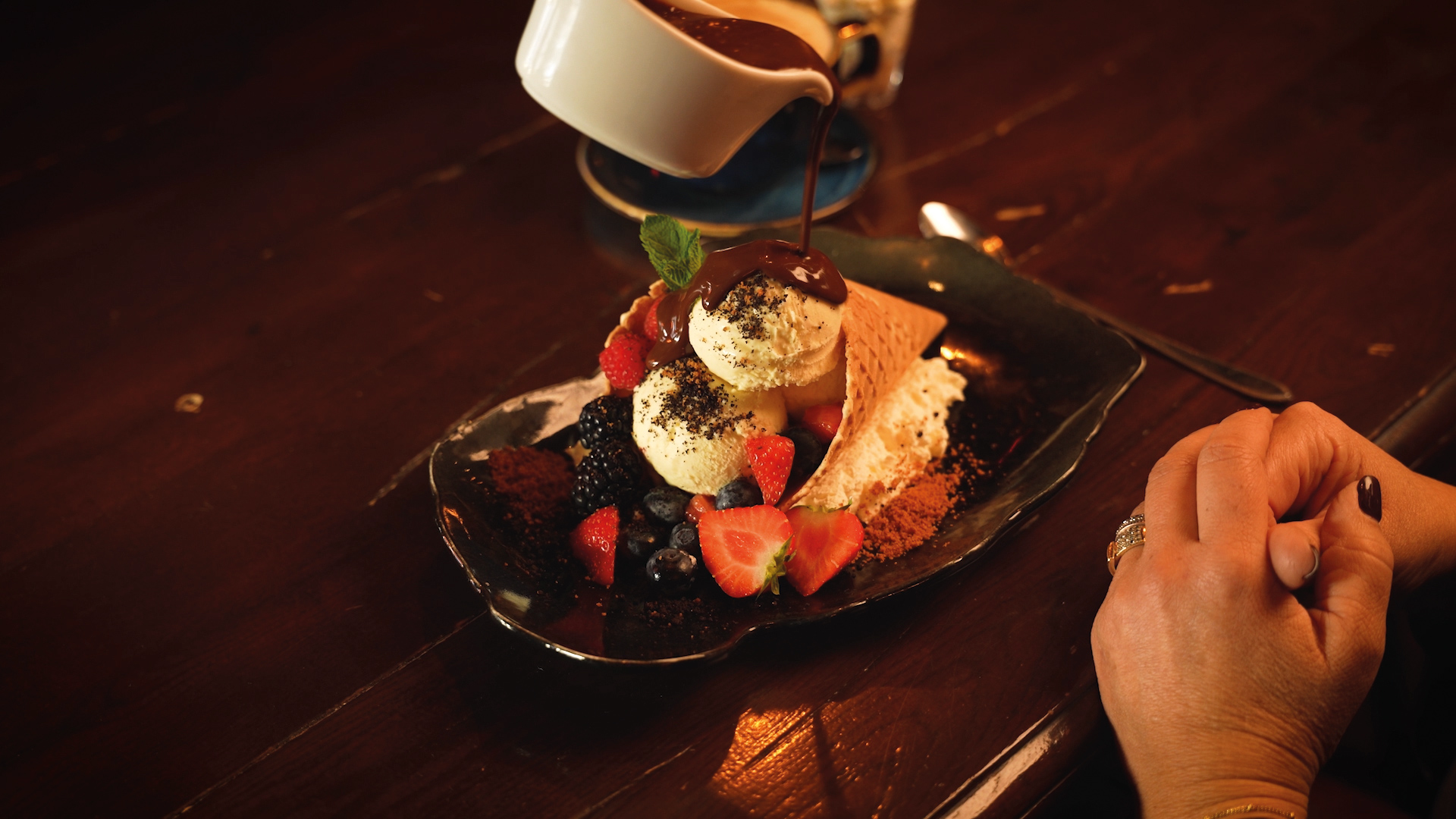 Dineren in Barneveld? Bekijk de menukaart van De Gribus.